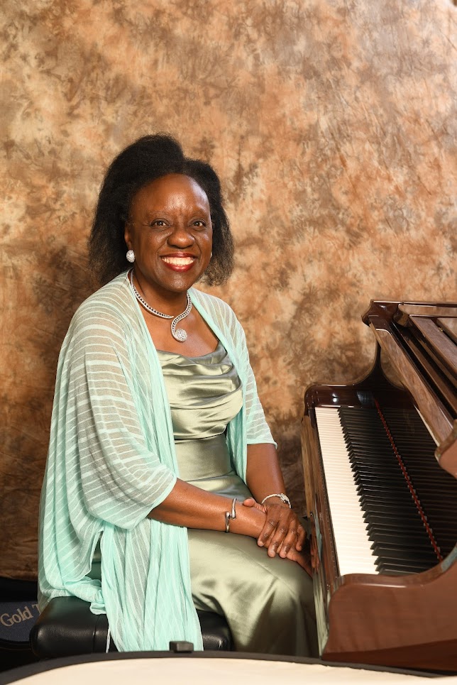 AMWA Member Spotlight – Olapeju Simoyan, MD